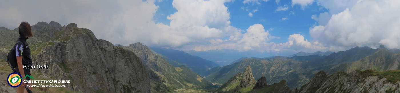 61 Vista panoramica verso la Val Gerola-Valtellina-Alpi.jpg